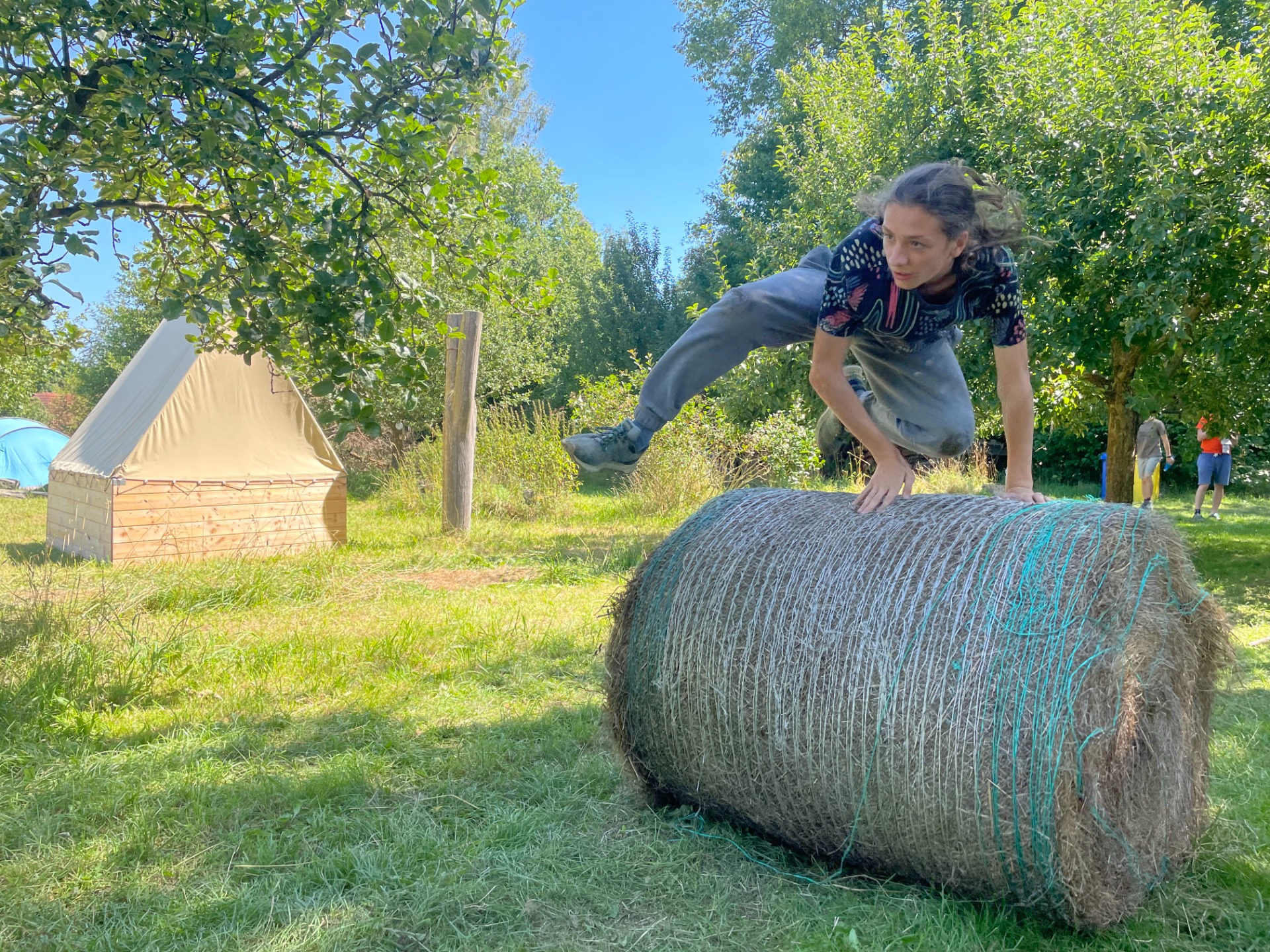 Hbitý útěk před gangem